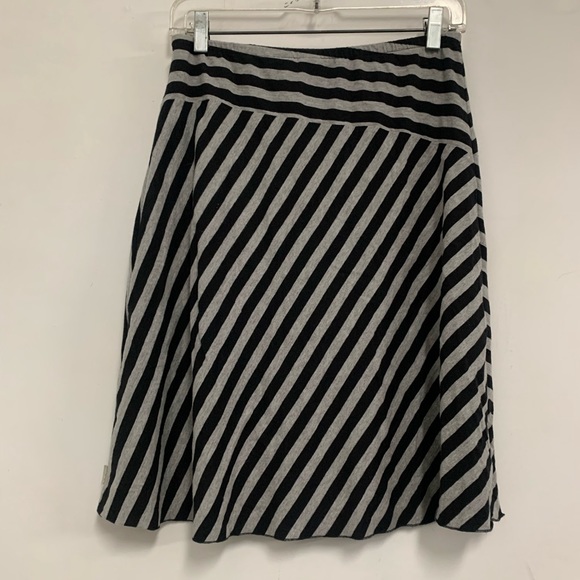 Billabong Cotton Skater Skirt - Picture 2 of 5